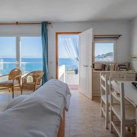 Holiday home Calilla De *